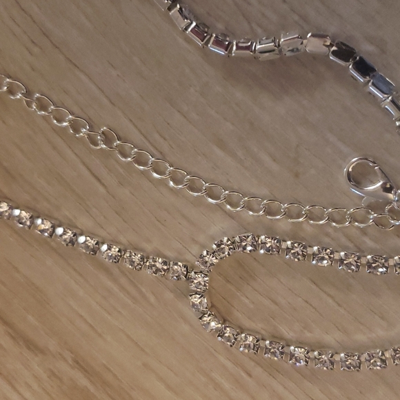 1 left New boutique silver rhinestone thigh chains - Picture 5 of 5